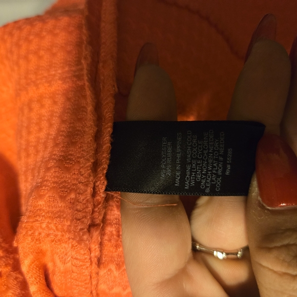 Express Dress - Picture 2 of 3